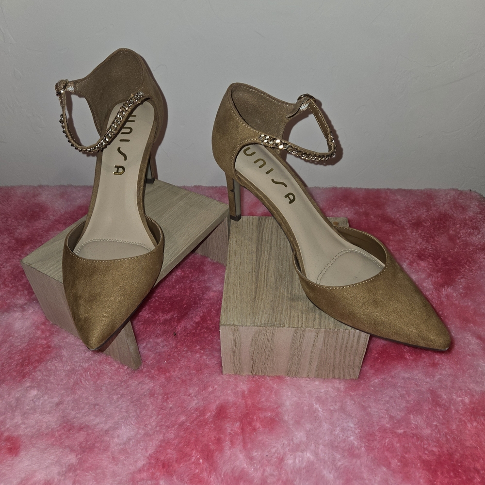 Unisa Women's Tan Ankle Strap Heels
